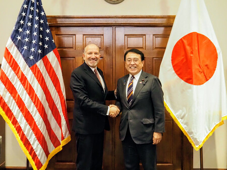 Tokyo presses U.S. to exempt Japan from planned 15% global tariff as investment talks eye next-gen nuclear and copper projects