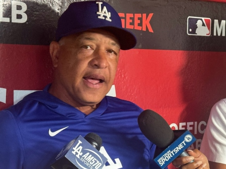 Dave Roberts urges caution for Shohei Ohtani as Japanese superstar plays through knee inflammation