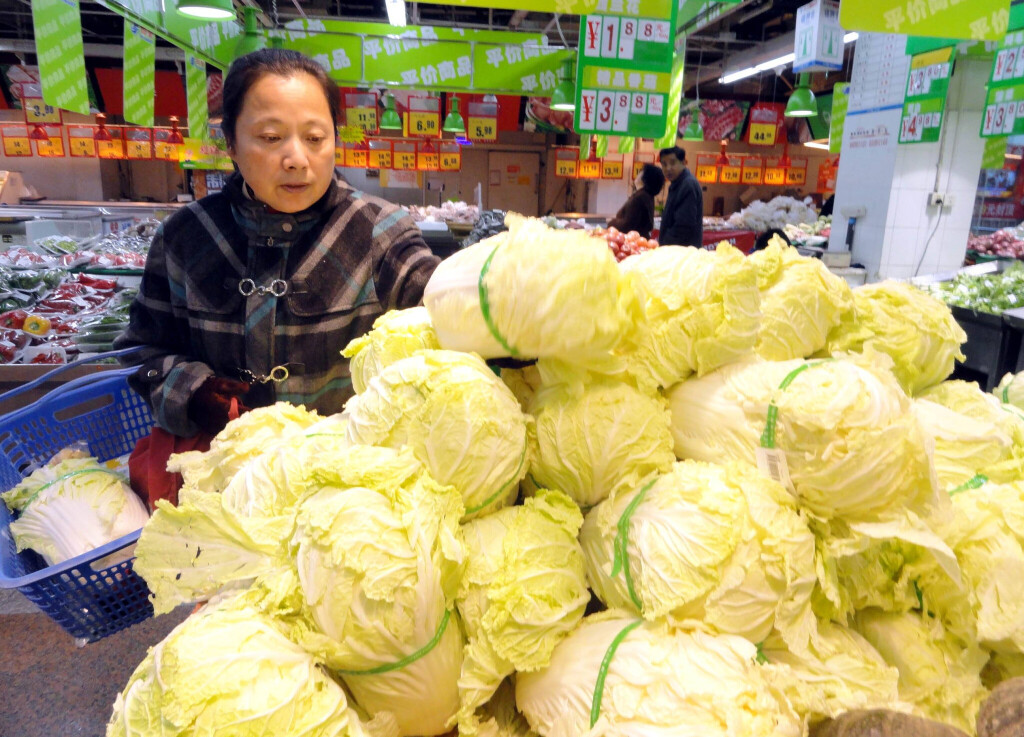 China Probes Formaldehyde Use to Preserve Napa Cabbage—Implications for Japan’s Food Safety and Shoppers