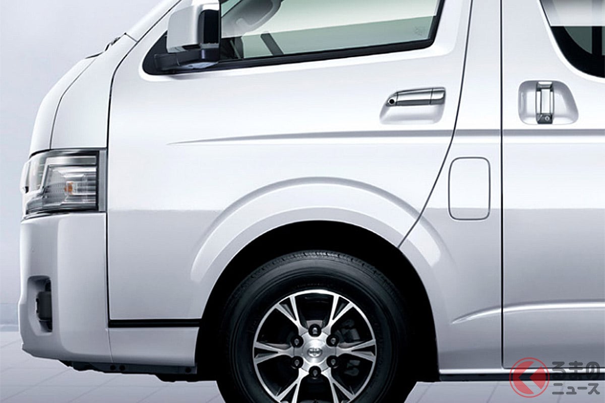 Toyota Launches New HiAce: Corner Mirrors Out, U‑Shaped Lights In, Alphard-Grade Finish Lifts Japan’s Van Icon