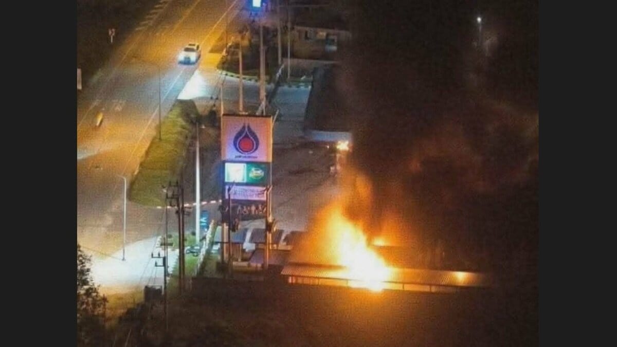 Coordinated Blasts Strike 11 Gas Stations in Southern Thailand, Injuring Four, as Authorities Probe Suspected Insurgent Plot