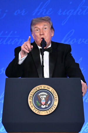 Trump Halts New Attacks on Iran, Opening a Window for Talks—and Raising Key Energy Security Questions for Japan