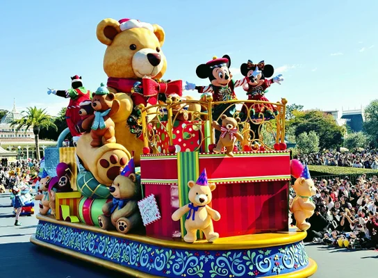 Tokyo Disney Resort unwraps Christmas tomorrow with a decade-first parade overhaul and twin 15-meter trees