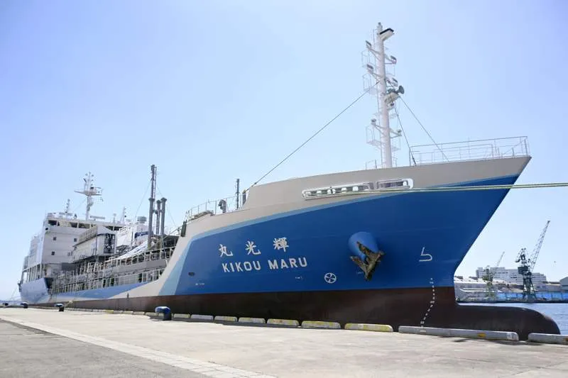 Japan Reports World-First Voyage of Vessel Powered by Hydrogen Combustion Engine