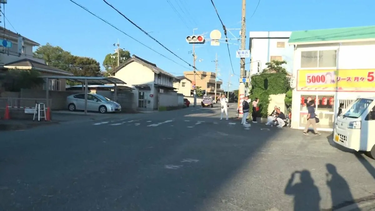 Two Danjiri Floats Overturn in Osaka, Leaving Two Dead and 16 Injured